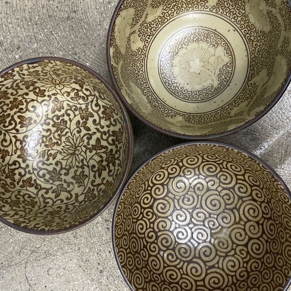 Set of 3 Japanese Bowls - Picture 3 of 6